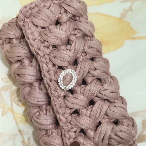 Unique small bag - Picture 2 of 3